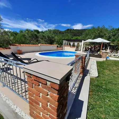 Two Bedroom With Terrace A3 *