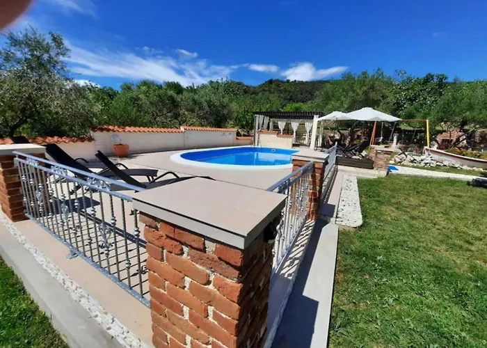 Two Bedroom With Terrace A3 *