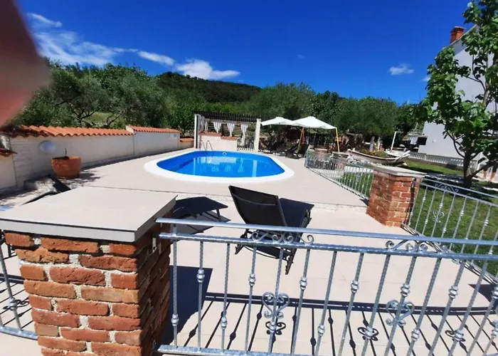 Two Bedroom With Terrace A3 Kampor